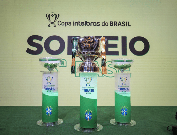 GOIÂNIA/GO X SÃO PAULO/SP- COPA ATHLETA DE FUTEVÔLEI