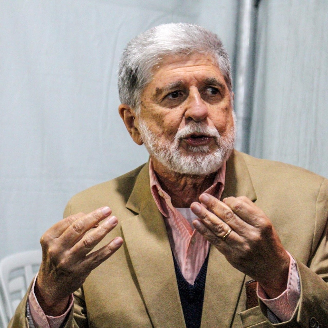 Celso Amorim diz que ataques a civis em Gaza é genocídio