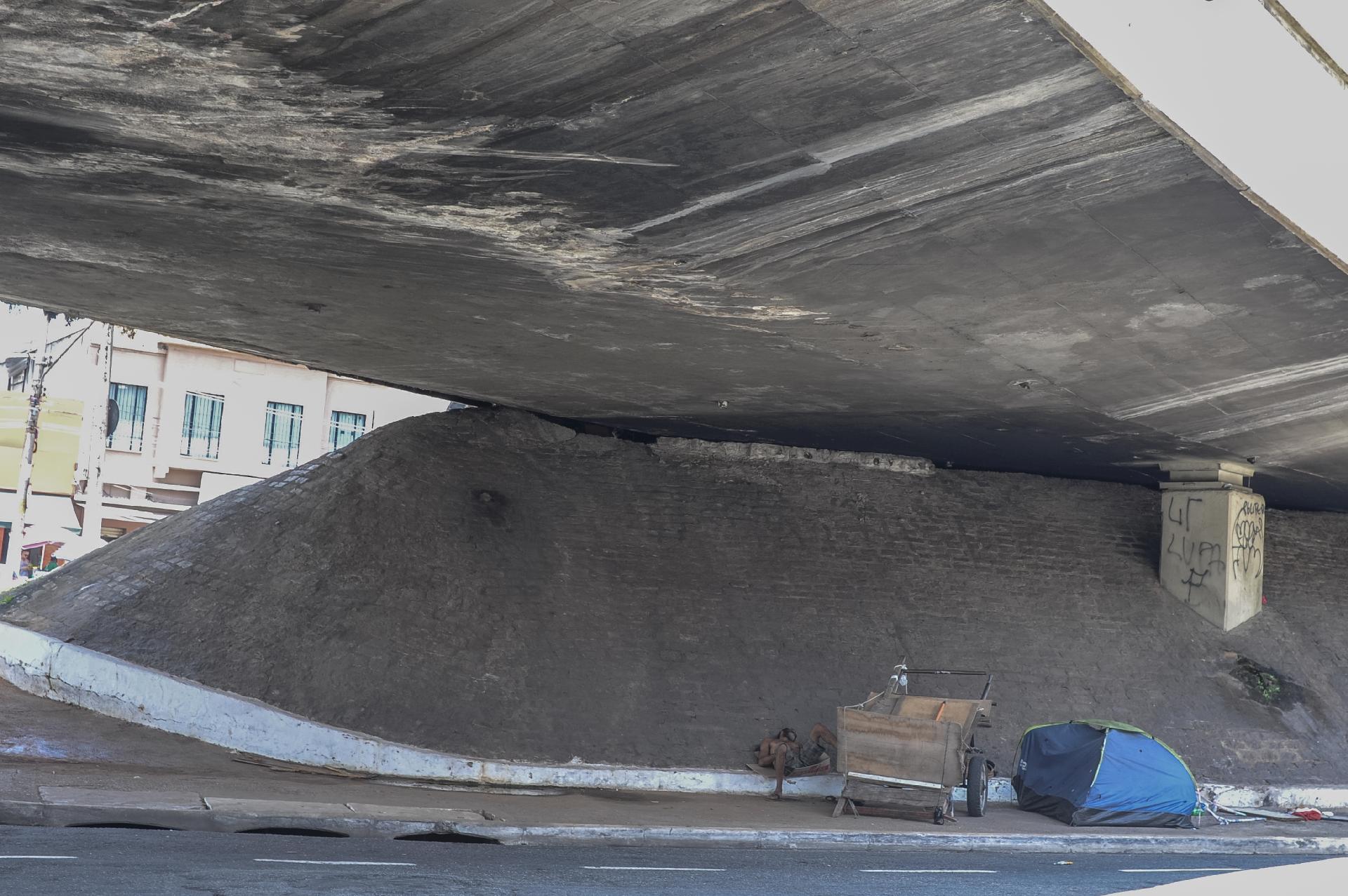 Moradores de rua morrem em onda de frio na cidade de SP, diz movimento