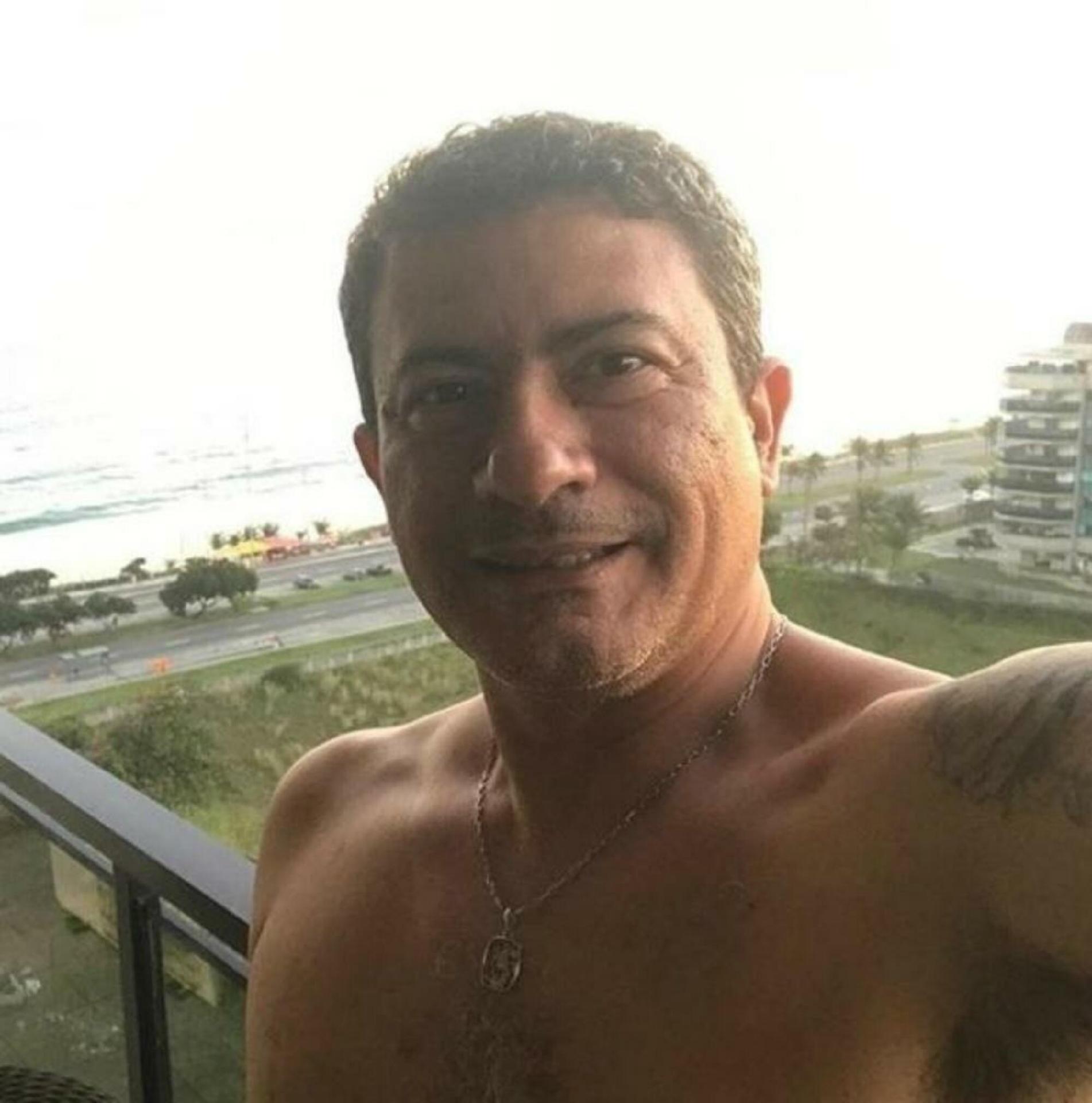 Morre Tom Veiga o Louro José do Mais Você aos 47 anos