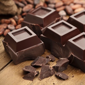 O chocolate amargo ajuda na prevenção de problemas cardíacos e vasculares - iStock