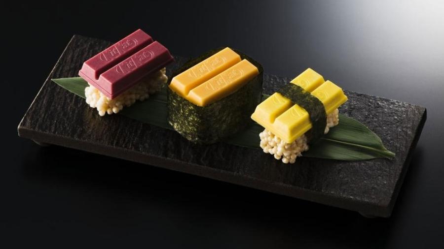 Da esquerda para a direita, os "sushis" maguro (framboesa), tamago (abóbara) e uni (mascarpone e queijo) - Reprodução/Tokyo Bargain Mania