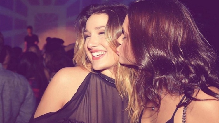 Bruna Marquezine e Sasha - Reprodução/Instagram/sashamenesz - Reprodução/Instagram/sashamenesz