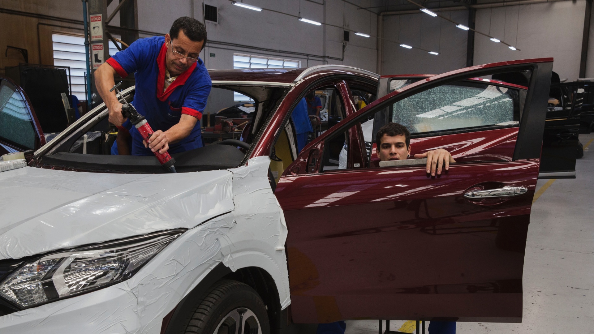 Blindado pede cuidado extra na manutenção - Jornal do Carro - Estadão