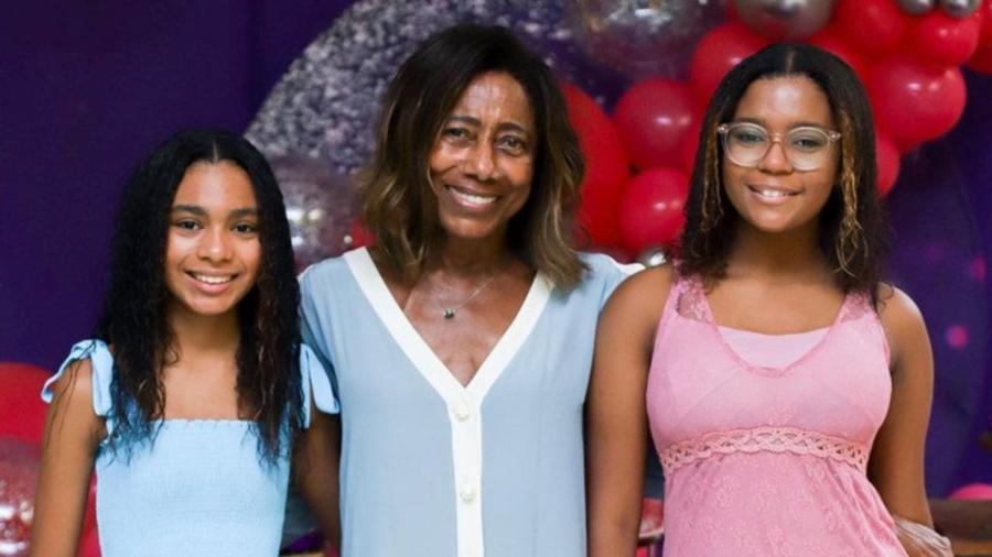 Laura e Maria Matta foram adotadas por Glória Maria em 2009 - Reprodução/Instagram