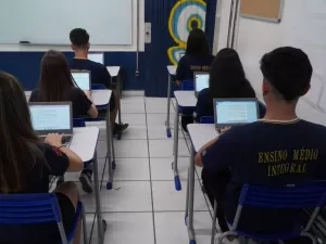 Análise: Governo de SP tenta ocultar dados que mostram piora na educação
