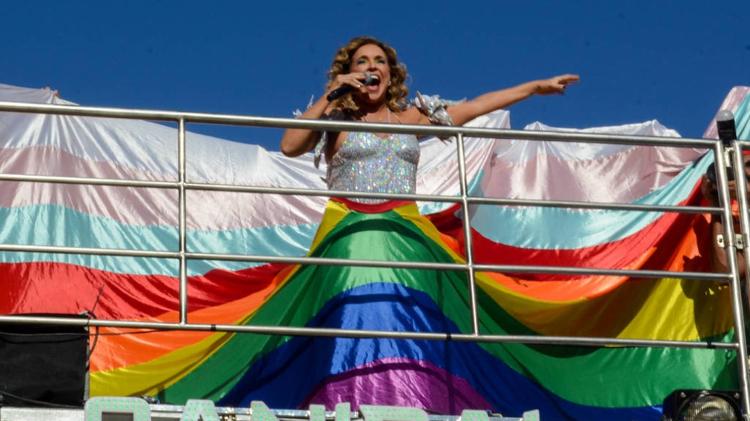 Daniela Mercury se apresentou na Parada do Orgulho LGBTQIA+ 2023