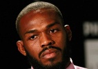 Jones vê lição em acidente bêbado e prega respeito contra 'lenda' Belfort no UFC 152