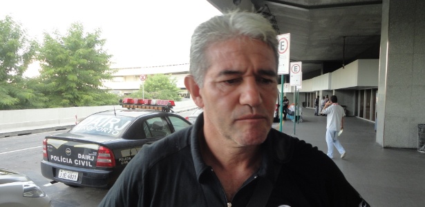 Jorge Burruchaga, técnico do Libertad-PAR, espera jogo de marcação em São Januário - Vinicius Castro/ UOL Esporte