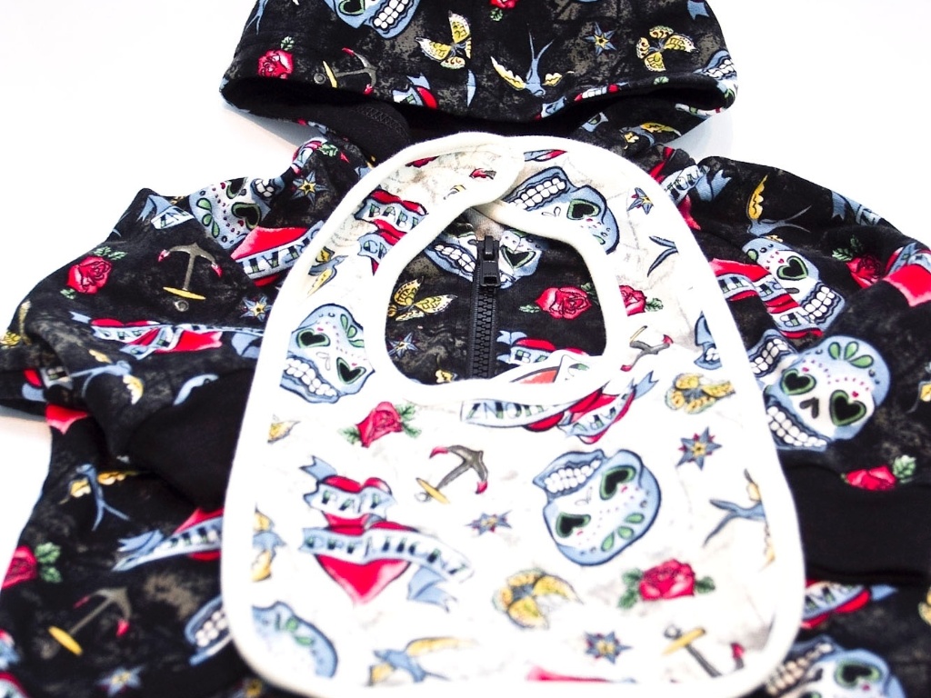 Roupinhas de bebê da Body Creation à venda na Feira do Bebê, Gestante e Criança (20/3/2012) - Leandro Moraes/UOL