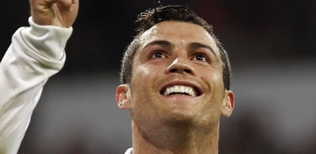 Com Cristiano Ronaldo, Real espera mostrar seu poderio ofensivo contra o APOEL - EFE/Ballesteros