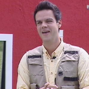 O apresentador Vinicius Valverde - reprodução/TV Globo