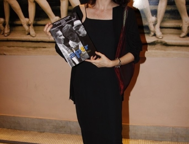 Bianca Byington participa do 6º Prêmio APTR de teatro, no Rio de Janeiro (26/3/2012).  - AgNews