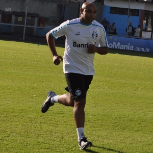 Émerson virou espião do Grêmio na Copa do Brasil e analisou a partida entre Fortaleza e Náutico - Marinho Saldanha/UOL Esporte