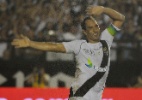 Edmundo faz dois e comanda o Vasco em despedida com apagão e goleada por 9 a 1