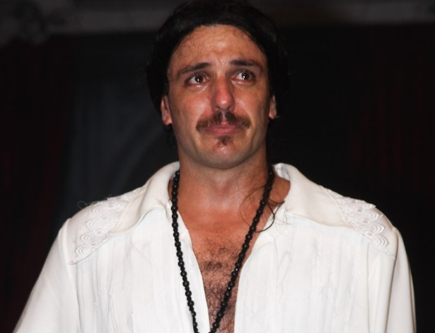 Rodrigo Lombardi se emociona na estreia do espetáculo "Dom Juan" em SP (30/3/12) - Manuela Scarpa/Photo Rio News