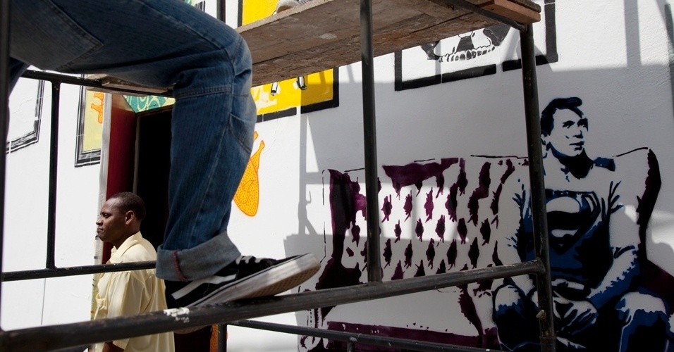 Dia Internacional do Grafite é comemorado na rua Santo Antônio, no tradicional bairro do Bixiga, centro da capital paulista (1/4/12)  - Guilherme Zauith/UOL