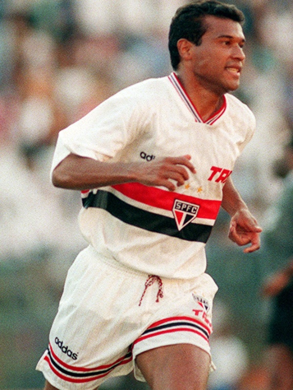 Milton M. Flores/Folha Imagem