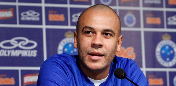 Alex Silva fala em conquistar títulos pelo Cruzeiro como aconteceu com o irmão Luisão - Washington Alves/Vipcomm