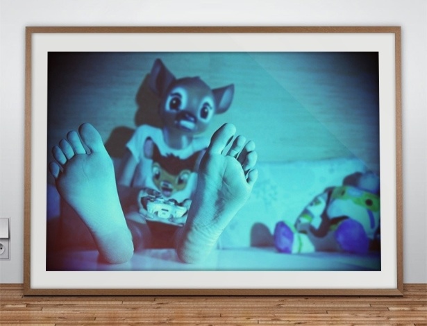 Para finalizar, o personagem da Disney Bambi é um "Wild Geek" jogando videogame - Reprodução/HelloImWild