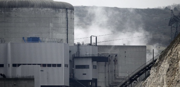Vazamento de água radioativa é detectado em usina nuclear francesa EDF após princípio de incêndio - AFP