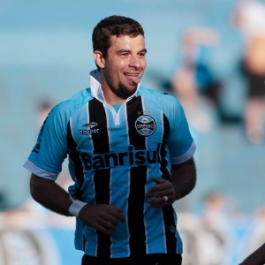 André Lima marcou um dos gols na vitória do Grêmio sobre o Caxias, mas foi cobrado por Luxa - Neco Varella/Agência Freelancer  