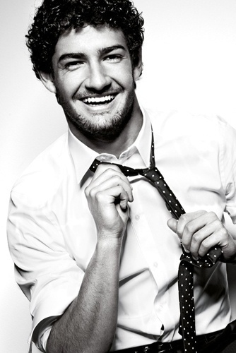 Alexandre Pato em foto do livro ?Milan Fashion Soccer Players Portraits? - Marco Falcetta/Reprodução