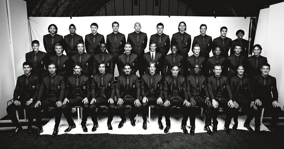 Imagem do livro ?Milan Fashion Soccer Players Portraits?, parceria da marca italiana Dolce&Gabbana e o Milan - Marco Falcetta/Reprodução
