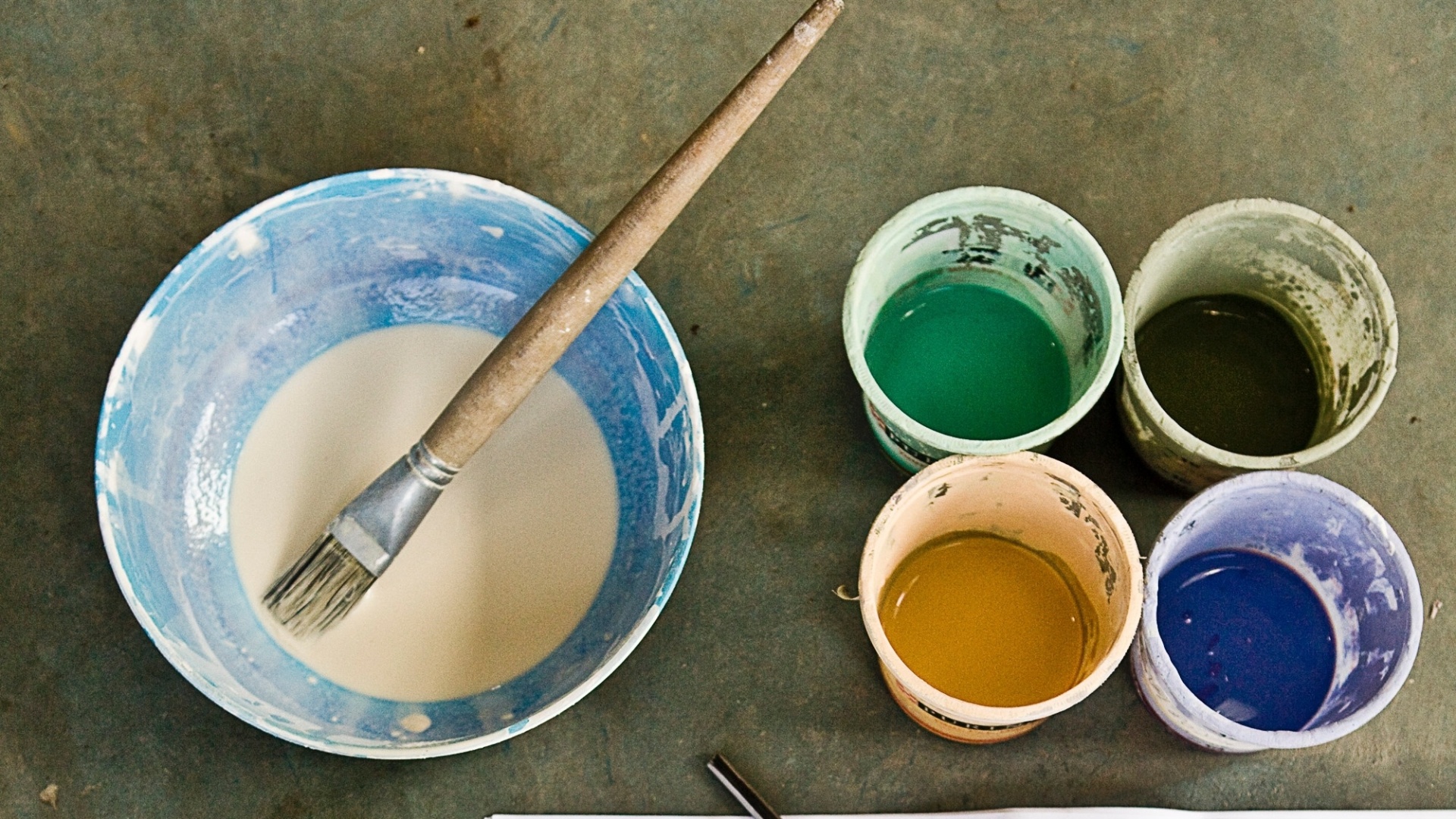 Passo a passo pintura de azulejo (09/04/2012) - Ivan Shupikov/UOL