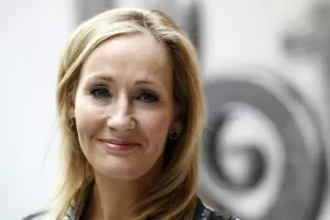 A escritora britânica e criadora da série "Harry Potter", J. K. Rowling - Suzanne Plunkett/Reuters