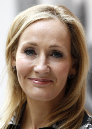 A escritora britânica e criadora da série "Harry Potter" - Suzanne Plunkett/Reuters