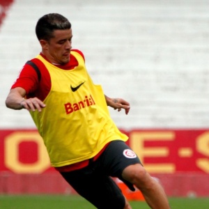 Gringo marcou duas vezes em treino coletivo realizado na quinta, e Inter aguarda reação do meia - Guilherme Testa/Agência Freelancer