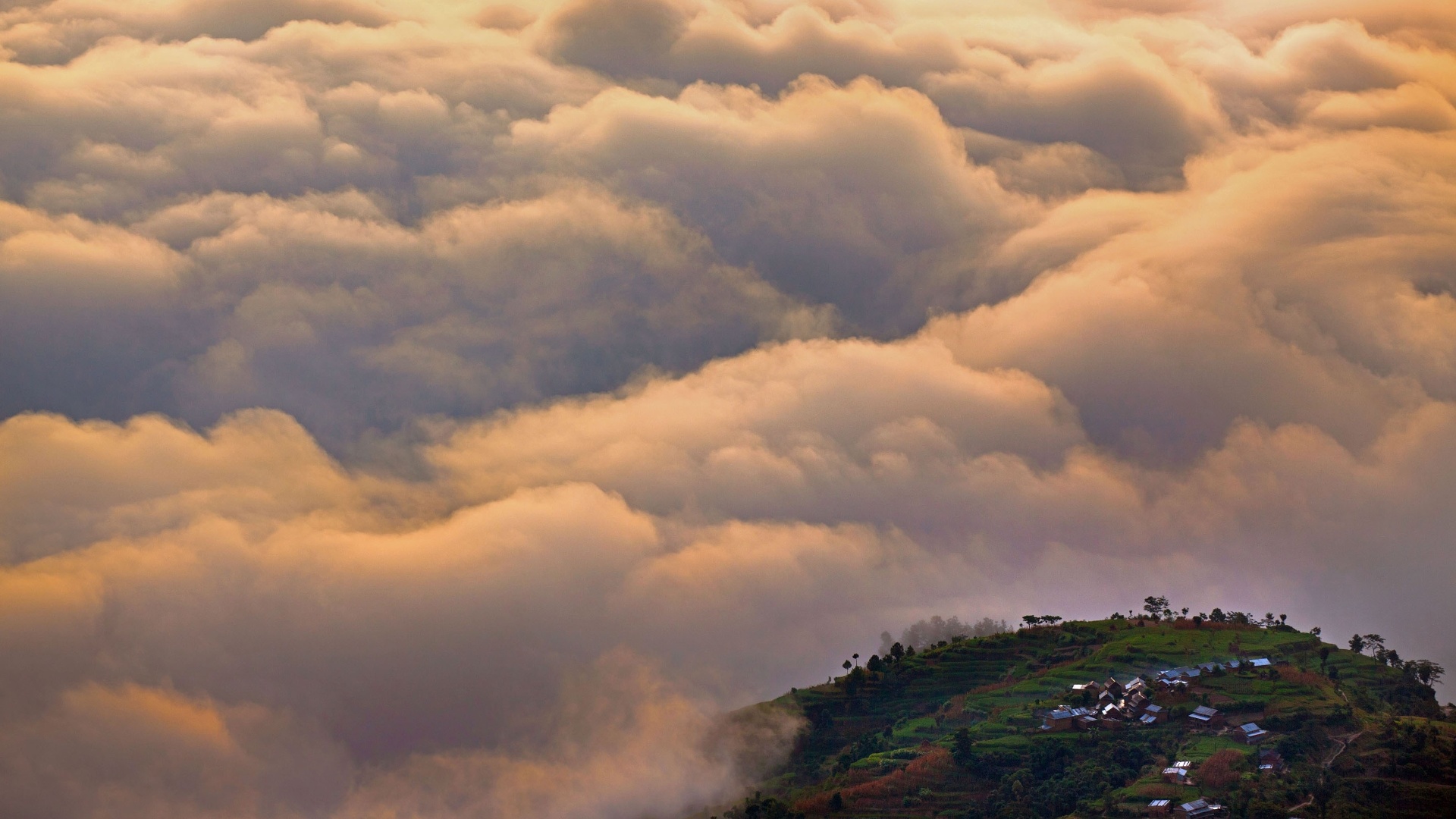 O local foi fotografado pelo ucraniano Anton Jankovoy, que passou quase um ano no Nepal - Caters