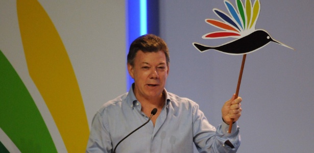 Juan Manoel Santos, presidente da Colômbia, fala durante cerimonial da 6ª Cúpula das Américas
