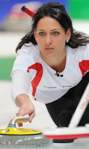 Carmen Schaefer foi campeã mundial com a seleção suíça ao vencer a tradicional Suécia - Divulgação