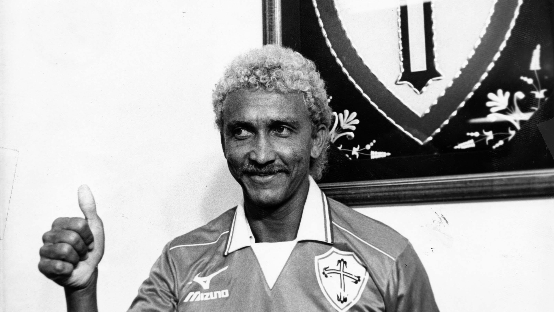 BiroBiro dispensa modéstia e afirma ser figura mais emblemática do Corinthians na atualidade BiroBiro dispensa modéstia e afirma ser figura mais emblemática do Corinthians na atualidade