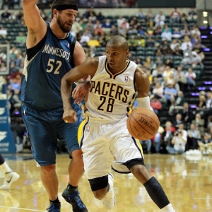 Leandrinho Barbosa contribuiu com nove pontos na vitória do Indiana Pacers sobre o Philadelphia 76ers - Andy Lions/AFP