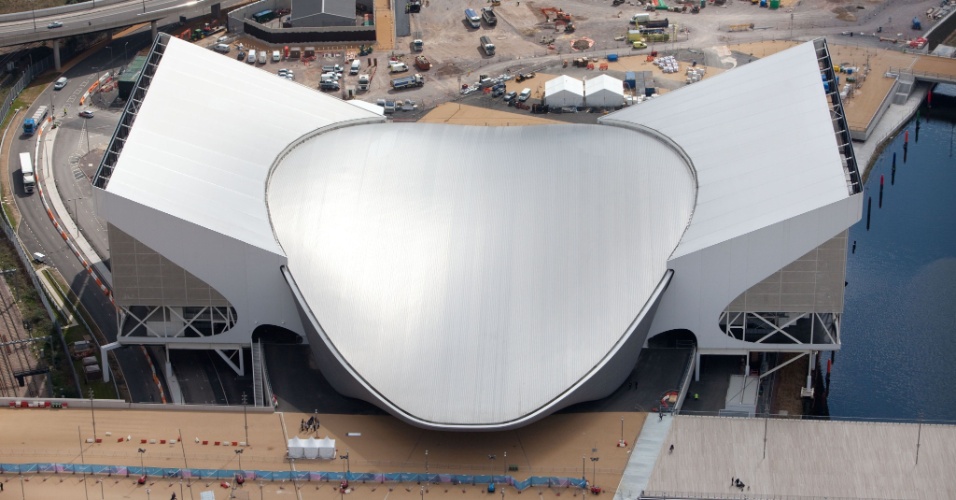 O custo do Centro Aquático chegou a R$ 730 milhões, fazendo desta a segunda instalação mais cara dos Jogos de Londres, atrás apenas do Estádio Olímpico (16/04/2012)