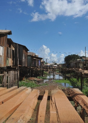 A falta de saneamento é um dos principais problemas de Altamira, no Pará - Valter Campanato/ABr