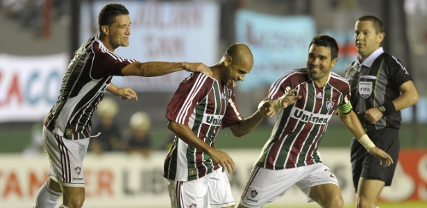 Carlinhos marcou o primeiro gol do Fluminense na vitória por 2 a 1 contra o Arsenal - AFP PHOTO / Juan Mabromata