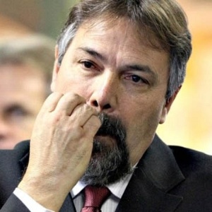 João Claudio Derosso, ex-presidente da Câmara de Curitiba, é acusado de empregar sogra e cunhada - Divulgação