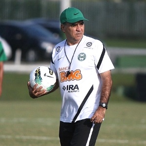 Técnico Marcelo Oliveira garante que Coritiba não irá apenas se defender contra o São Paulo - Divulgação/Coritiba 
