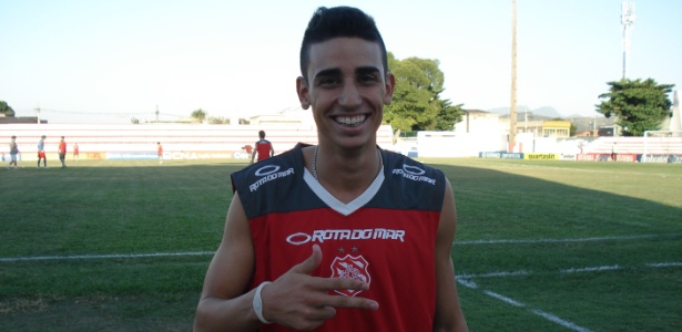 Thiago Galhardo saiu do Botafogo no fim do ano, mas inspira cuidados especiais