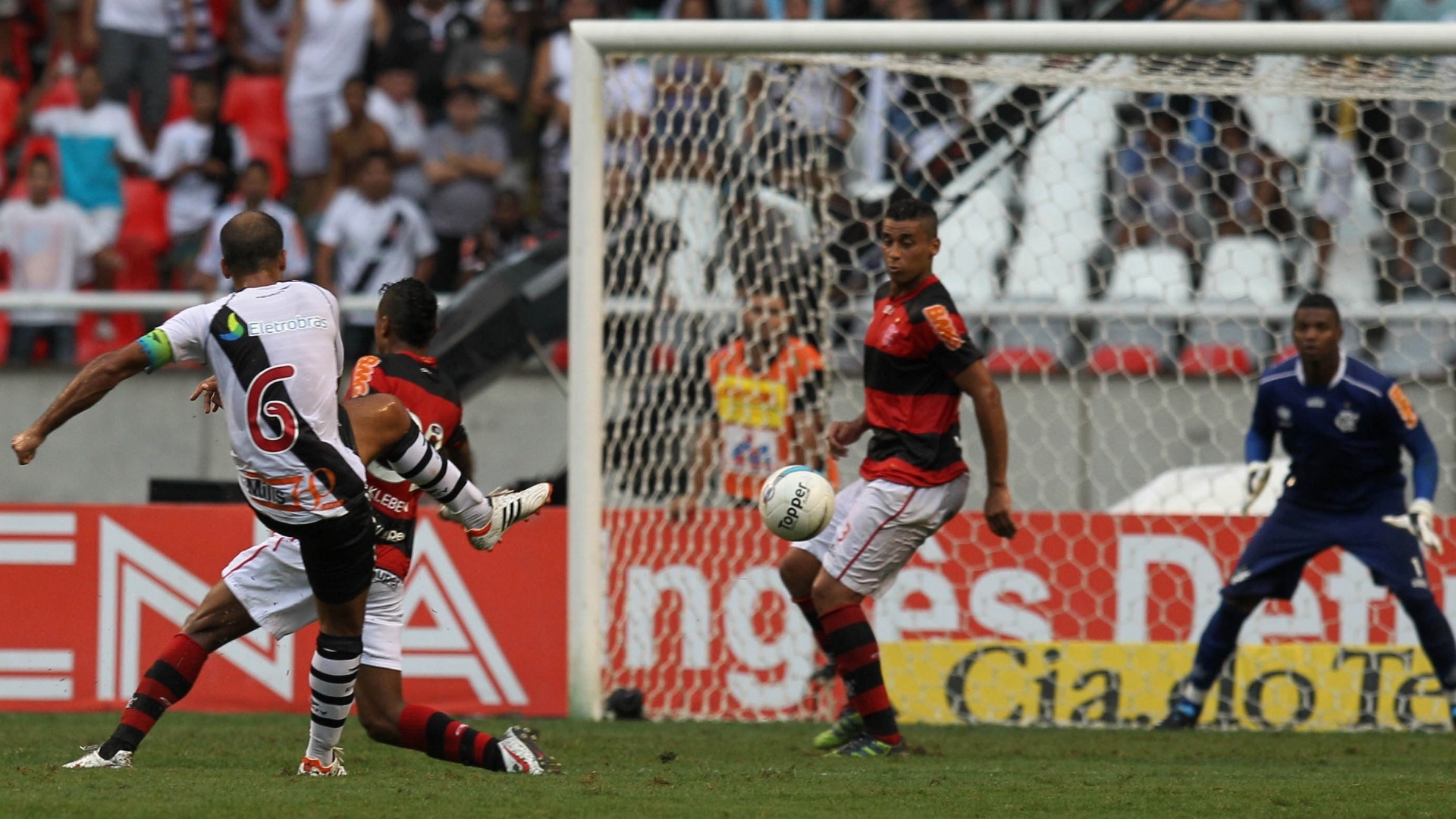 Flamengo Faz Proposta E Oferece R 500 Mil De Sal rio Ao Meia Felipe