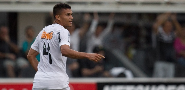 Lateral Maranhão marcou gols nos duelos importantes contra Mogi Mirim e Bolívar - Ricardo Nogueira/Folhapress