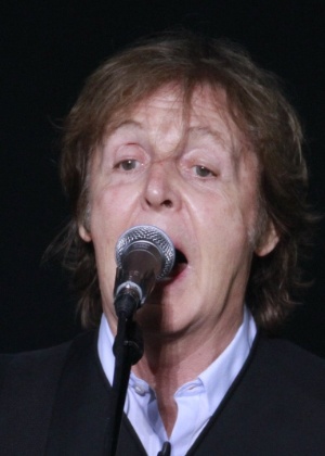 Paul McCartney durante apresentação em Recife, em abril