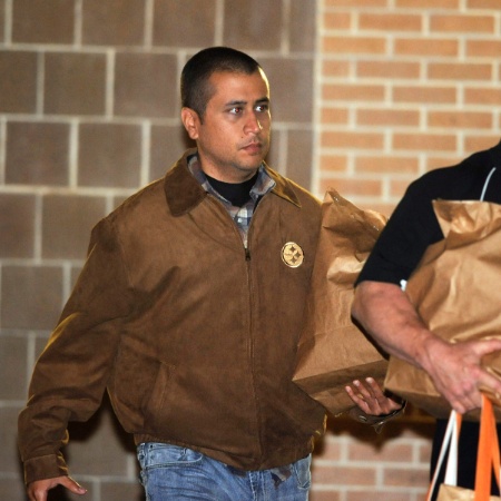 O vigilante George Zimmerman deixa prisão em Sanford, na Flórida (EUA), em foto de 2012 - David Manning/Reuters
