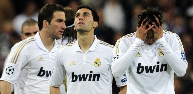 Kaká não conseguiu brilhar no Real Madrid e pode retornar ao Milan - AFP PHOTO / JAVIER SORIANO