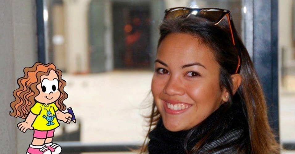 Marina Sousa, filha de Mauricio de Sousa, com a personagem dos quadrinhos Marina - Divulgação