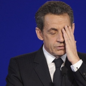 Sarkozy exibe sinais de cansaço durante comício; observadores já pensam a Europa sem ele - Christophe Karaba/Efe